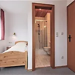 Gaestehaus Fidelis Гостевой дом 3*