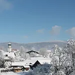 Konukevi Gaestehaus Fidelis Grafenwiesen